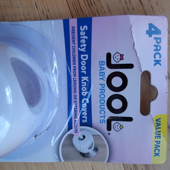 4 pack child safety knob covers - Picture 3 of 4